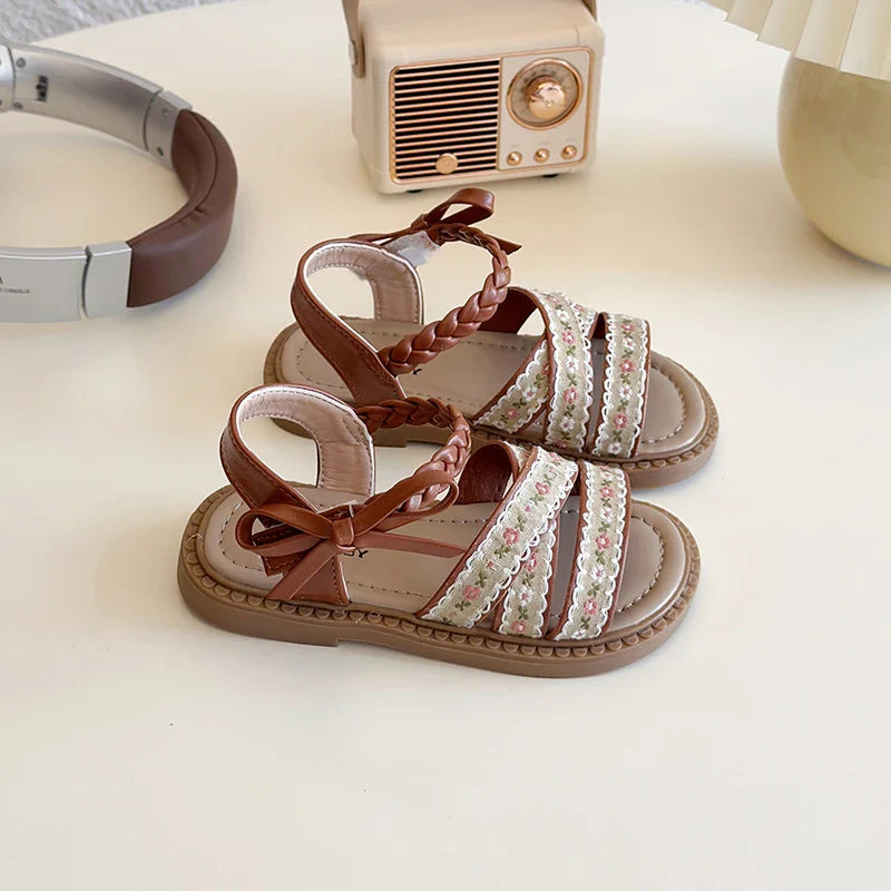 Summer Girl's Sandals Braided Flower Classic Trendy Vintage Kids Sliders Beige Brown Open Toe Holiday Pu Leather Children Shoes