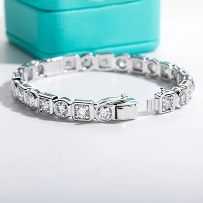 4.5mm D Color Moissanite Diamond Luxurious Silver Bracelet 18K White Gold Plated Bezel Bangles For Woman Jewelry Gifts
