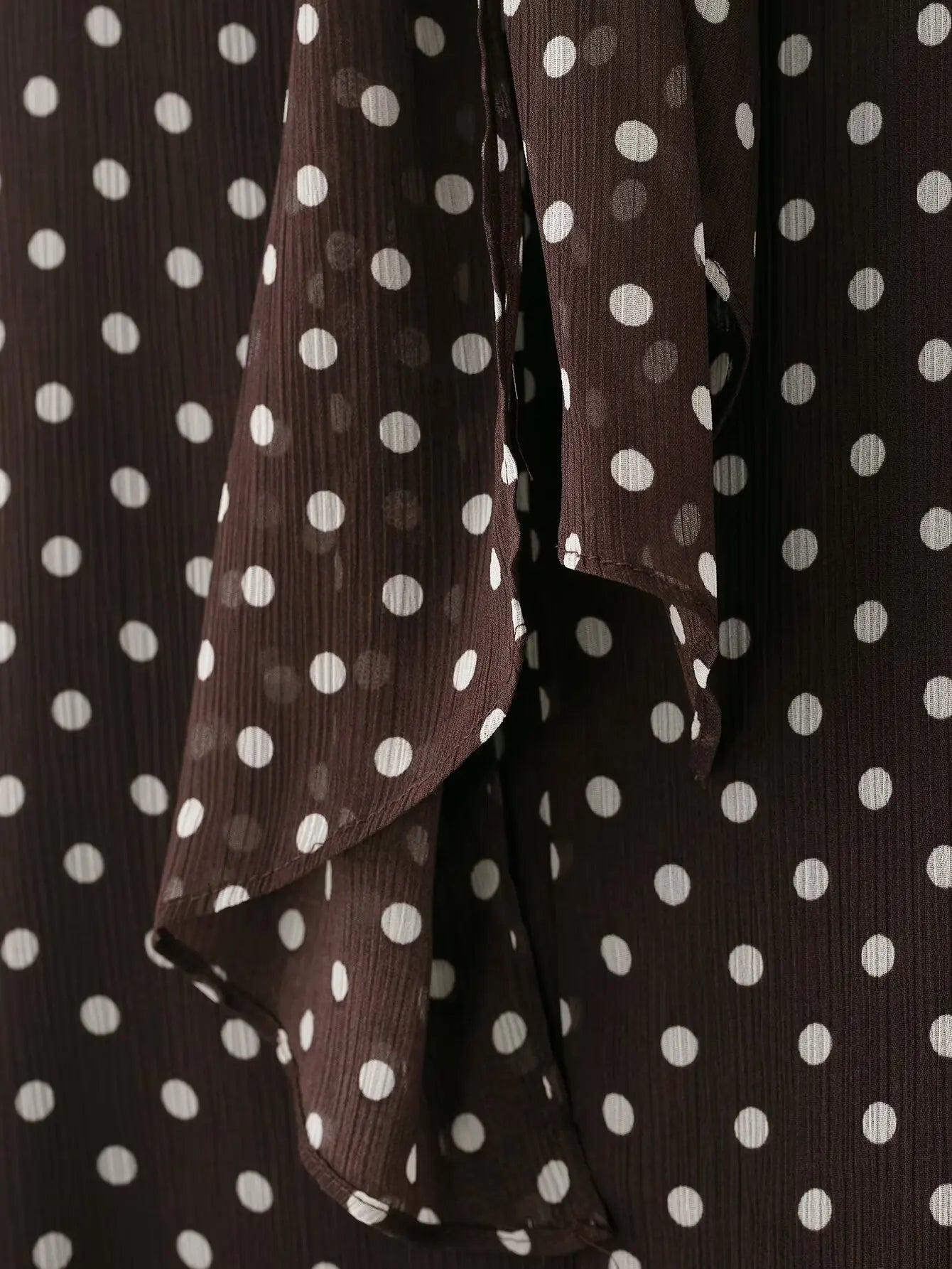 New Women Bow Collar Blouse Vintage Polka Dot Printed Loose Tops Fashion Elegant Spring Long Sleeve Commuting Shirts