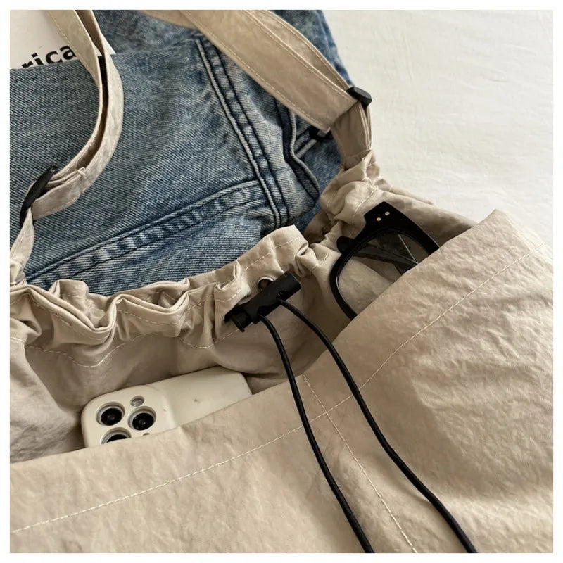 Large Capacity Versatile Shoulder Bag for Women's Summer Popular Lightweight Crossbody Bag Minimalist Tote Handbag