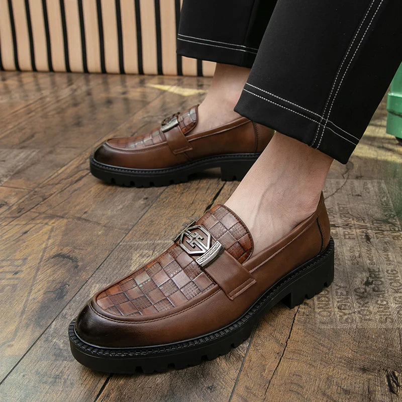 Men Loafers PU Thick Sole Round Toe Checkered Pattern Fashionable Classic Business Formal Shoes