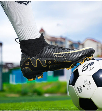 New Fashion Soccer Boots Men Professional Lightweight Sock Men's Football Shoe Outdoor Non-slip Original Football Boot Sneakers