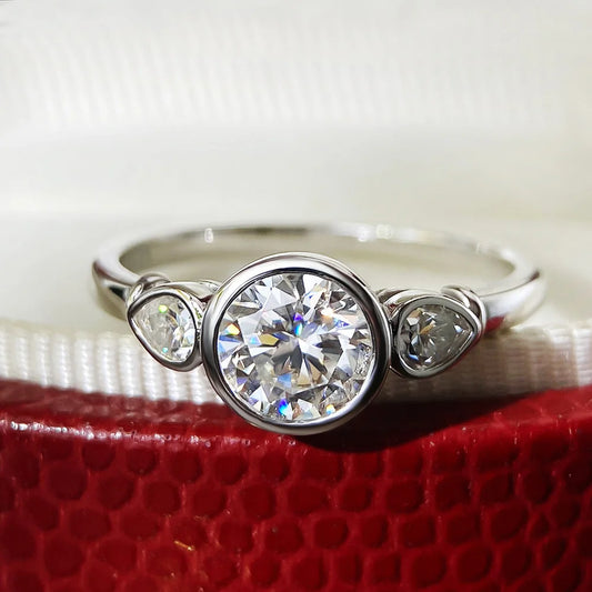 3 Stones Moissanite Engagement Ring s925 Sterling Silver Plated 18k White Gold GRA Certified Promise Rings for Women