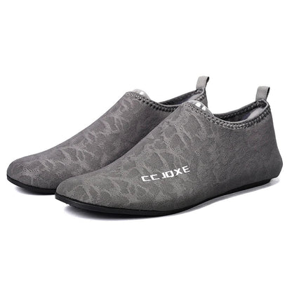 Men's Shoes Breathable Thin Bottom Light Driving Loafers Casual Socks Shoes Men Slippers Comfortable Walking Mens Shoes