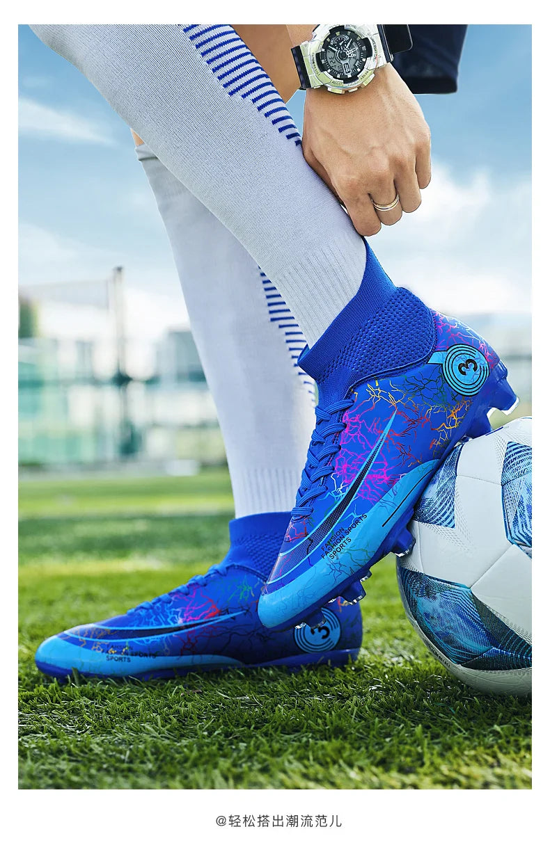 Fashion Men Professional Soccer Shoes Outdoor Cleats Unisex Ultralight Long Spikes Futsal Training Shoes Red Football Boots Men