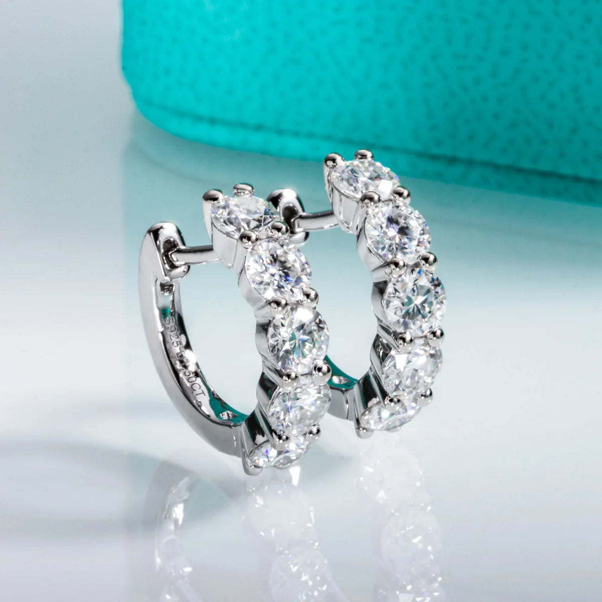 4mm 3cttw D Color Moissanite Huggie Hoop Earrings 925 Sterling Silver Luxury Huggie Earring For Women