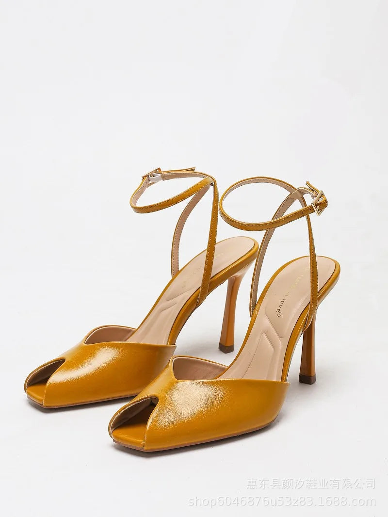 Elegant Peep Toe High Heels Women 2026 New Ankle Buckle Fashion Office Party Shoes Sexy Designer Heeled Sandals Female Pumps