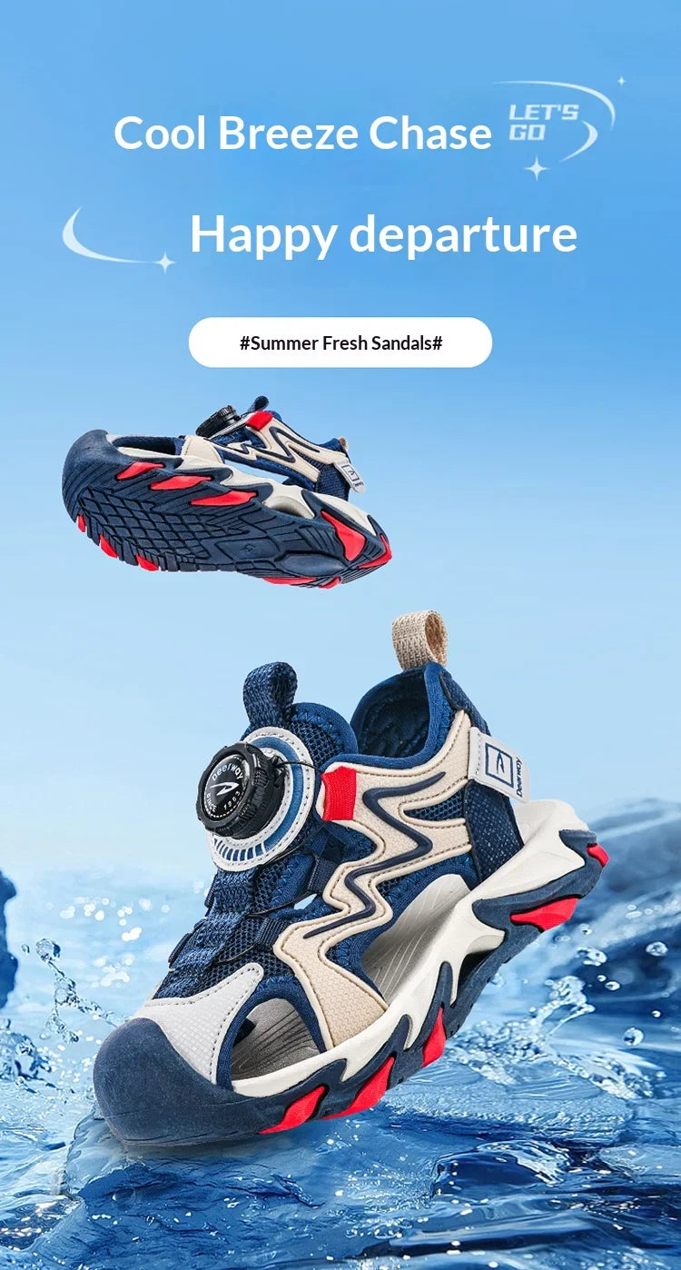 A pair of children's closed-toe sandals with quick-lock closure non-slip thick sole for daily and outdoor use DEH-D2508