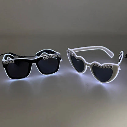 LED Just Married Glasses Wedding Bride To Be Surprise Gift Couple Glasses Souvenirs Glowing Heart Glasses Married Sunglasses
