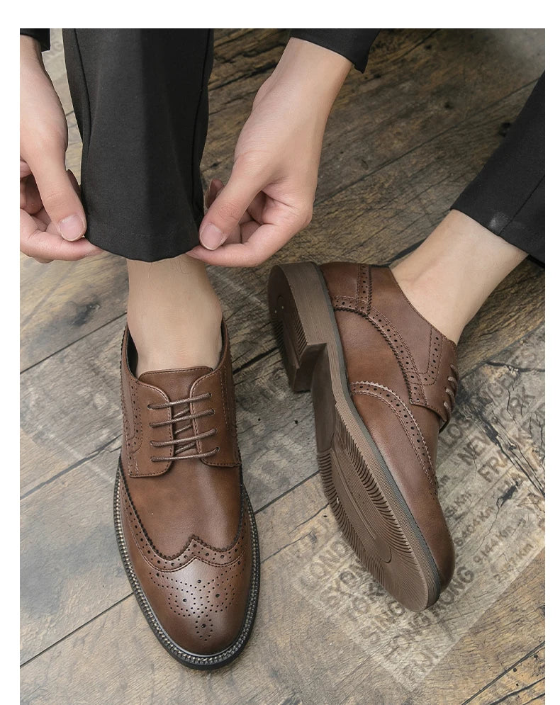 Retro leather shoes - men's brook engraved lace-up British business formal soft-soled fashionable casual trendy shoes