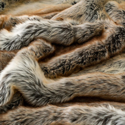 Faux Fur Blanket Luxury Fluffy Plaid Throw Blanket Winter Thick Warm Sofa Blanket Plush Fur Throws for Bed Bedroom Decor