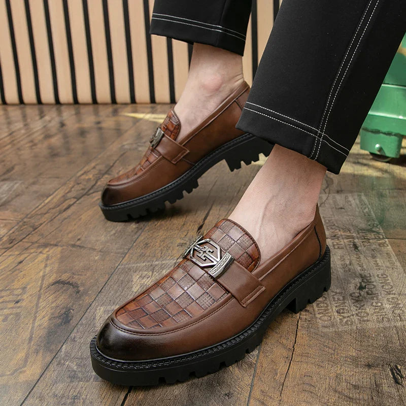 Men Loafers PU Thick Sole Round Toe Checkered Pattern Fashionable Classic Business Formal Shoes