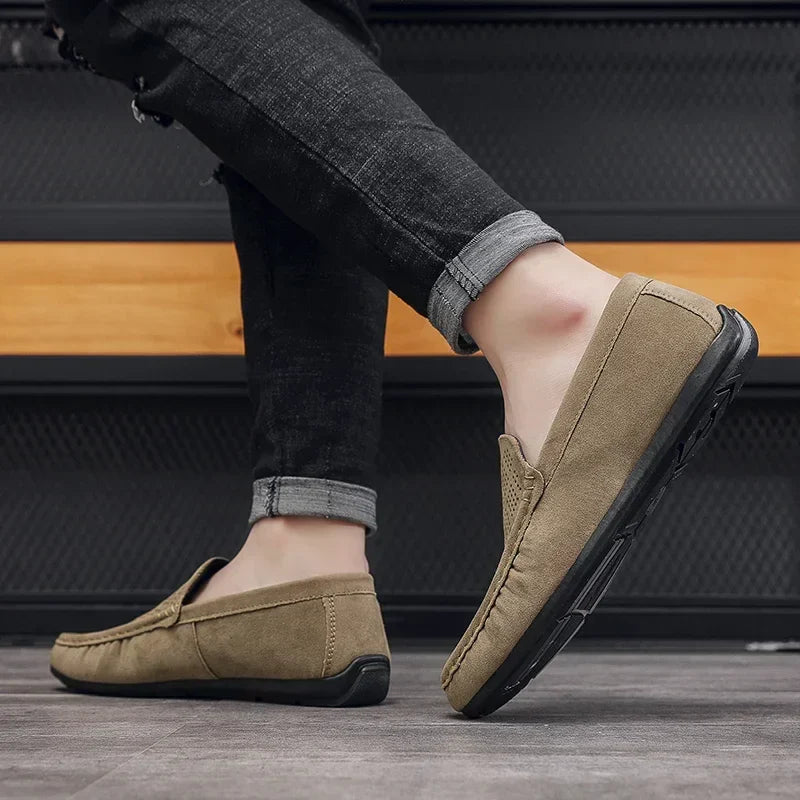 Summer Suede Men Casual Shoes Outdoor Breathable Lightweight Leather Mens Walking Shoes Anti Slip Lightweight Driving Shoes