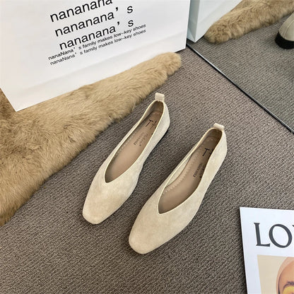 Spring and Autumn Fashionable Comfortable Versatile Wear-resistant Casual Low Heel Shoes Leopard Print Shoes Large Size 36-42