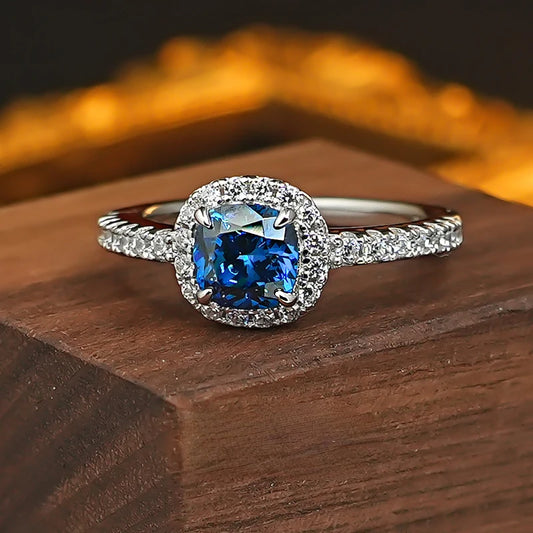European and American retro princess square 925 silver ring inlaid with high carbon diamonds niche light luxury, daily exquisite