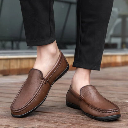 Genuine Leather Men Shoes Casual Luxury Brand Men Loafers Italian Moccasins Breathable Slip on Men Driving Shoes Chaussure Homme