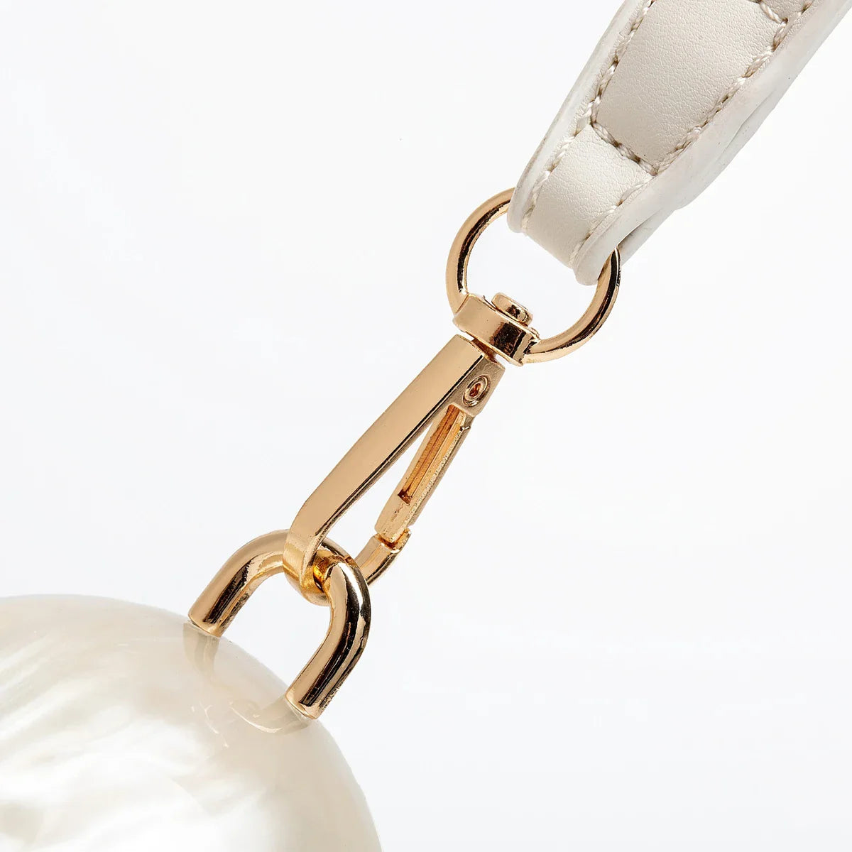 Women's Acrylic Premium Mini Egg Bag Luxury Fashion Pearl Dinner Clutch Bag Cute Phone Mouth Red Envelope for Wedding Party