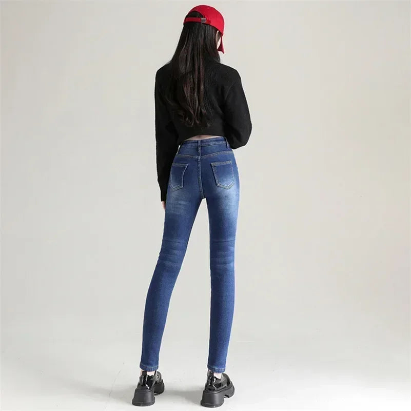Winter Lady Thermal Plush Jeans Snow Warm Stretch Jeans Hot Sale High Waist Fleece Pants Female Straight Leg Denim Trousers