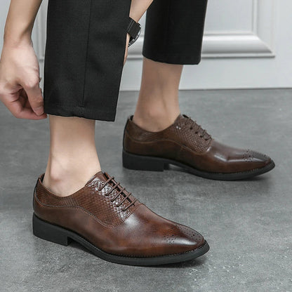 Bullock carved leather shoes men's low-top lace-up business formal casual middle-aged business shoes