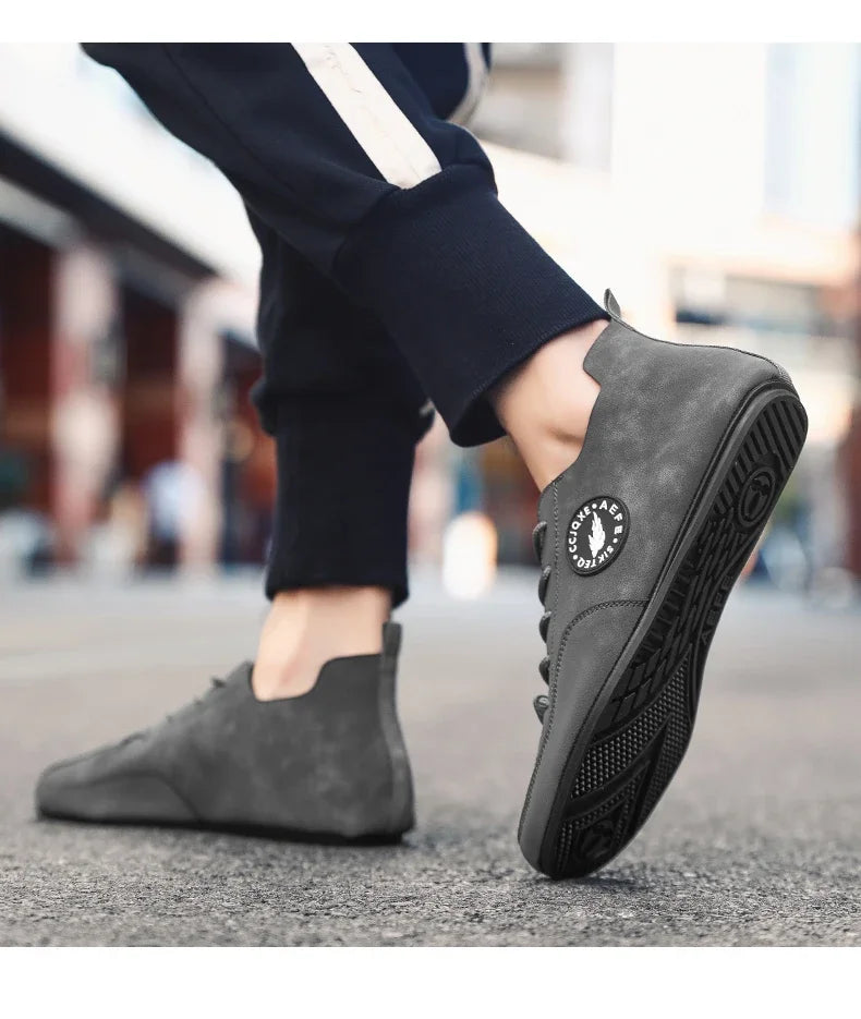 Men's Loafers Lightweight Driving Casual Thin Bottom Flats Shoes Soft Sole Comfortable Non Slip Lace-up Walking Shoes Men