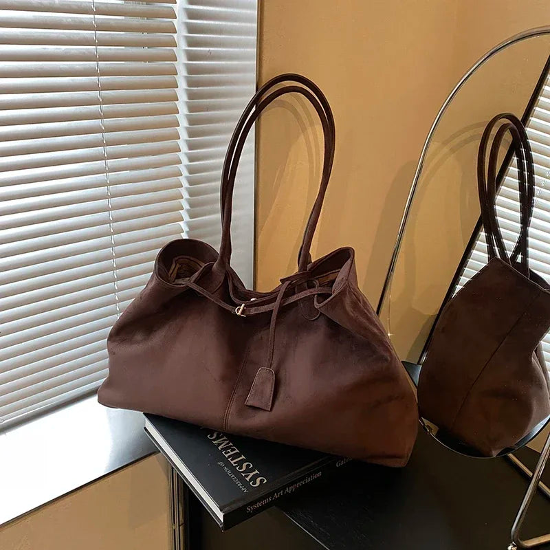 Velvet Zipper 2024 New Product Large Tote Bag Solid Large Capacity Popular Fashion Shoulder Bag Soft Simple Commuter Handbag