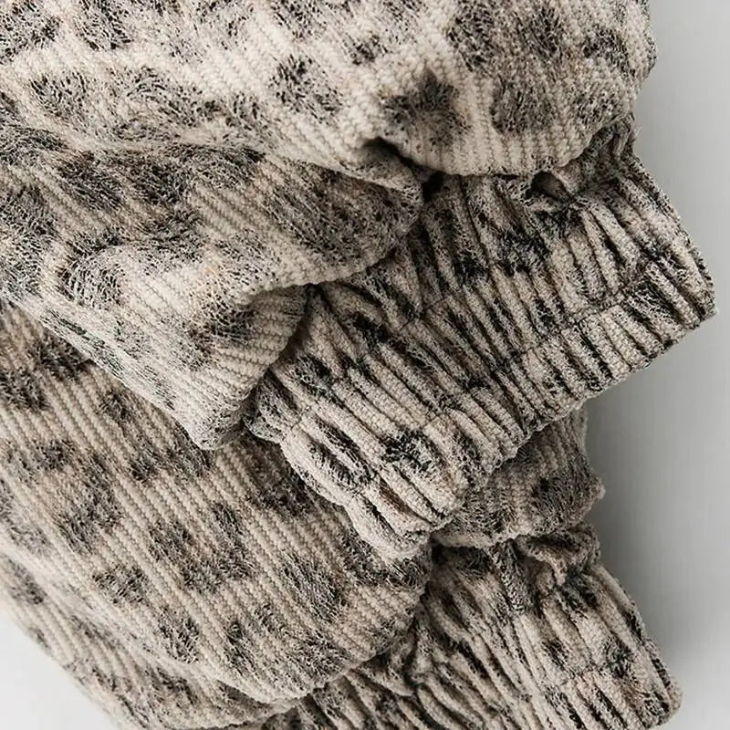 Niche Design Men's Fleece Jackets Hooded Leopard Print Fur Thick Padded Coats Thermal Contrast Color Male Clothing CPG2405