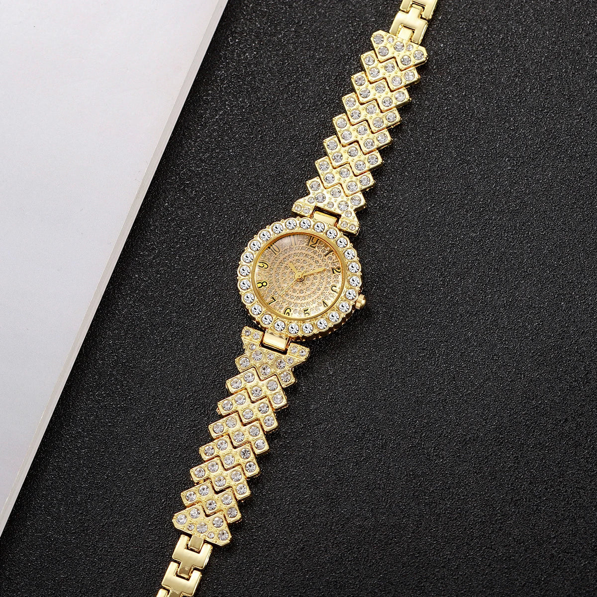 5pcs Luxury Rhinestone Women's Quartz Watch Elegant Ladies Bracelet Wristwatch Jewelry Set（Without Box）