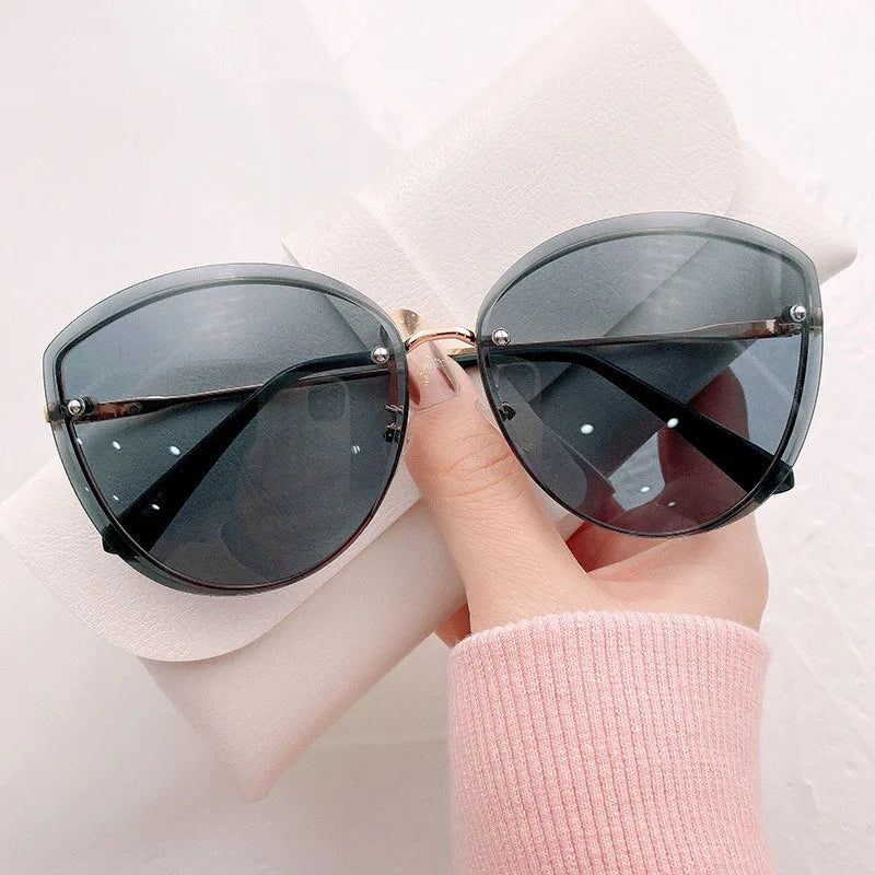 Sunglasses for Ladies: Women Driving Glasses | Armani Sunglasses