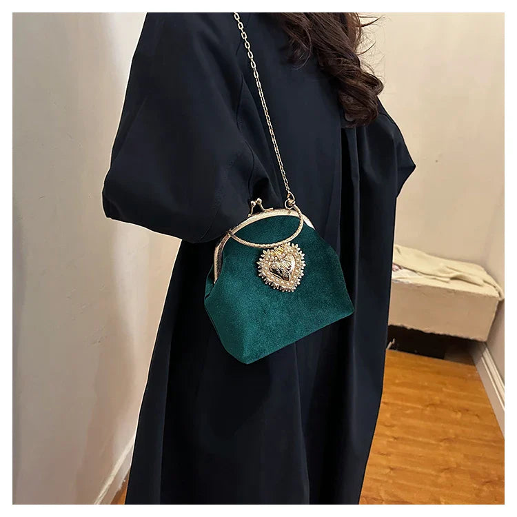 Velvet Frame Heart Dinner Hand Bags Diamonds Chains High Quality Shoulder and Crossbody Bags for Women 2024 Fashion Hot Sale