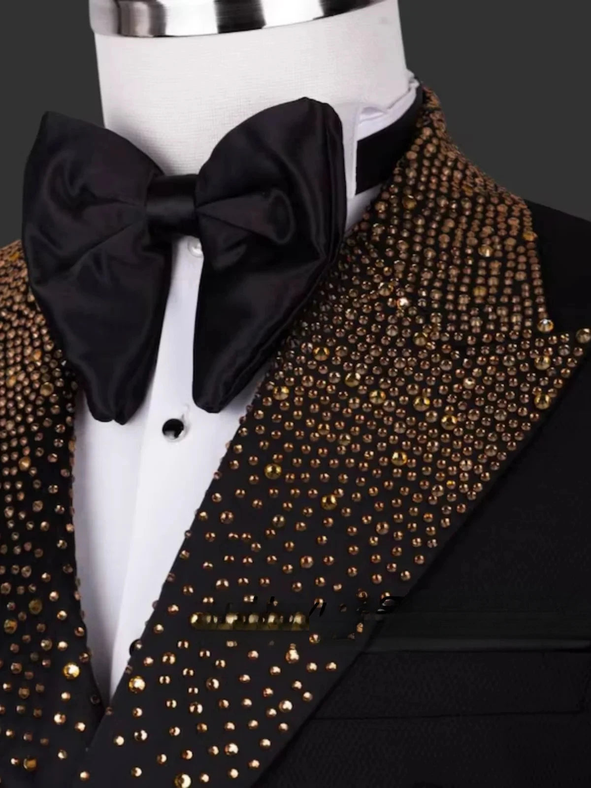 Conjuntos Masculinos Elegantes de 2 Peças Ternos com Contas Douradas Ajuste Slim Lapela Personalizada para Noivos Festa de Casamento Smoking Roupas da Moda Masculina