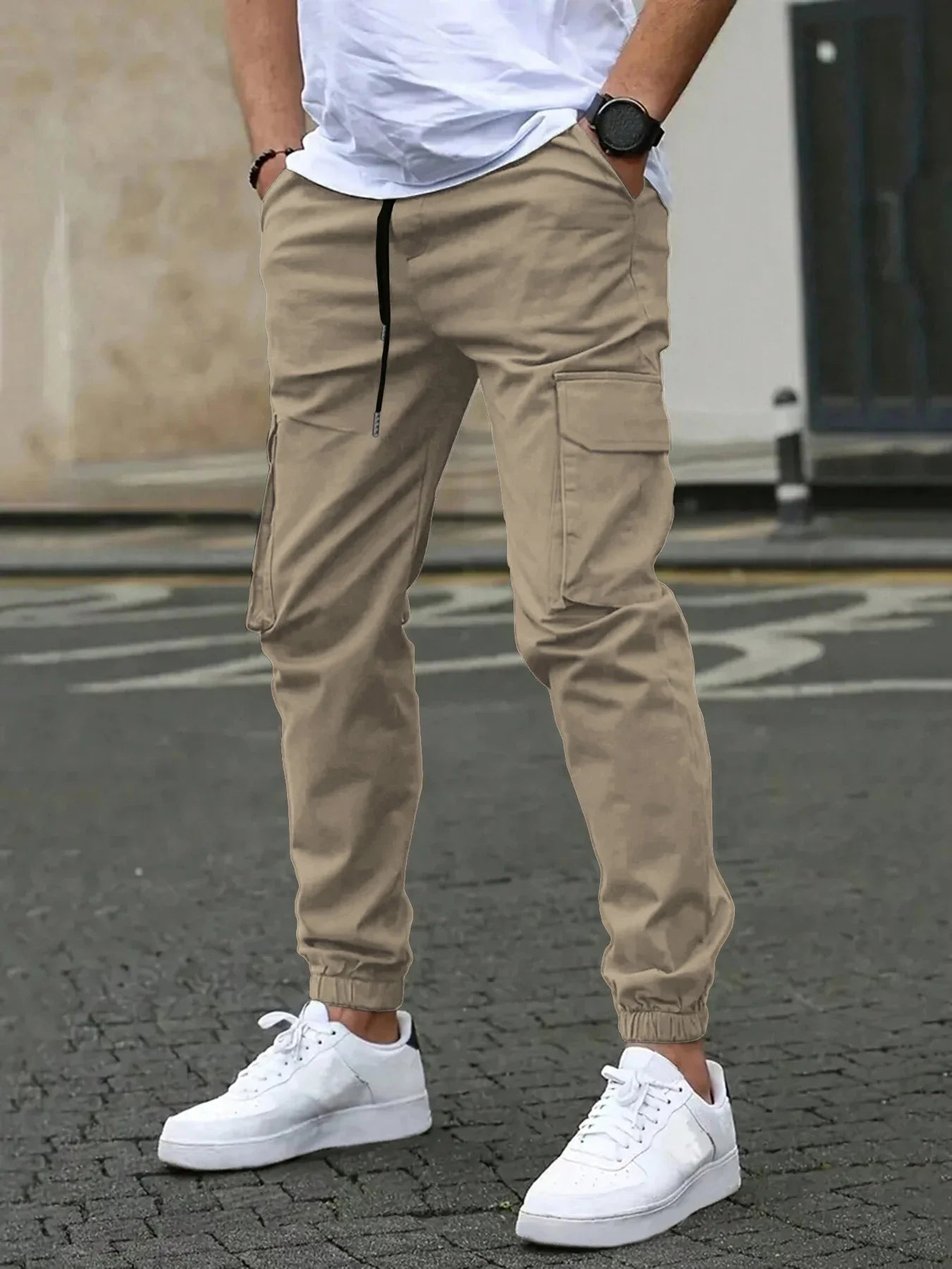 Men's Slim Fit Elastic Waist Cargo Pants Multi-Pockets Cuffed Hem Comfortable for Casual Outdoor Wear