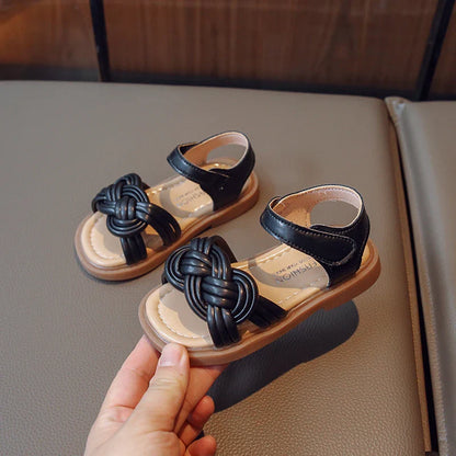 Children Fashion Girls Sandals Casual Weave Breatheable 2023 New Summer Beach Shoes Princess Flats Hook & Loop Chic Kids Korean