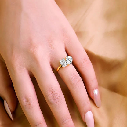 Pear Cut Zircon Moissanite Wedding Women Rings 2 Gems 4cttw Lab Diamond Band S925 Sterling Silver Jewelry Plated 18K