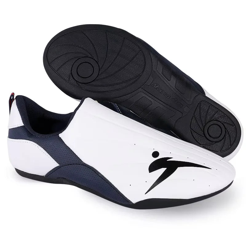 Sapatos Masculinos para Boxe Kung Fu Artes Marciais Respiráveis Solado Macio Grosso Tênis de Caratê para Treinadores de Taekwondo Resistentes ao Desgaste para Crianças e Adultos