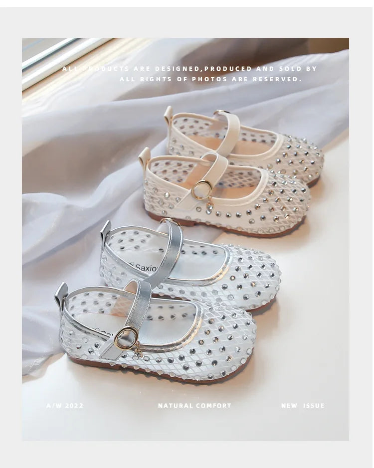 2026Summer Girl's Sandals Crystal Air Mesh Biege Sliver Luxury Kids Flat Shoes Beautiful Party Graceful Anti-skid Childern Shoes