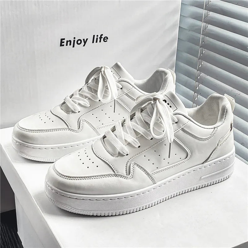 Sapatos Masculinos de Primavera e Verão, Tênis Respiráveis Novos, Sapatos Brancos com Sola Grossa da Moda Masculina e Versáteis, Tênis Esportivos e Casuais