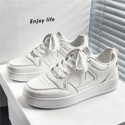 Sapatos Masculinos de Primavera e Verão, Tênis Respiráveis Novos, Sapatos Brancos com Sola Grossa da Moda Masculina e Versáteis, Tênis Esportivos e Casuais
