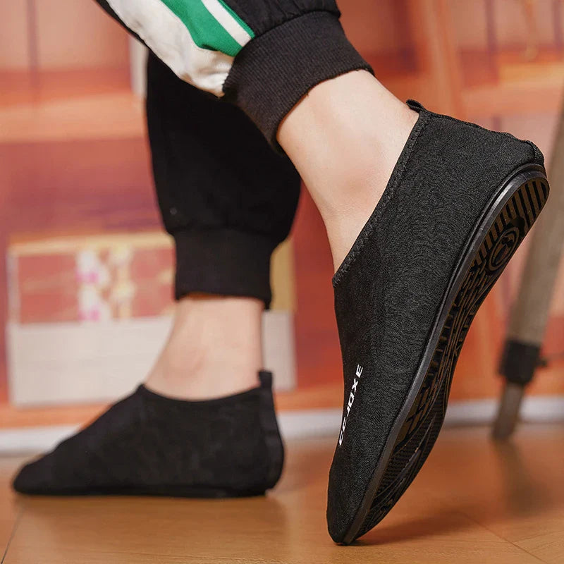 Men's Shoes Breathable Thin Bottom Light Driving Loafers Casual Socks Shoes Men Slippers Comfortable Walking Mens Shoes