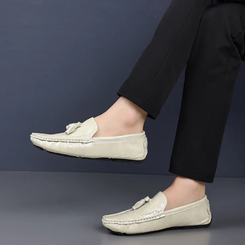Sapatos Masculinos Loafers Confortáveis Slip-on Mocassins para Dirigir Calçados Masculinos Marca Marrom de Couro Sapatilhas Casuais para Homens