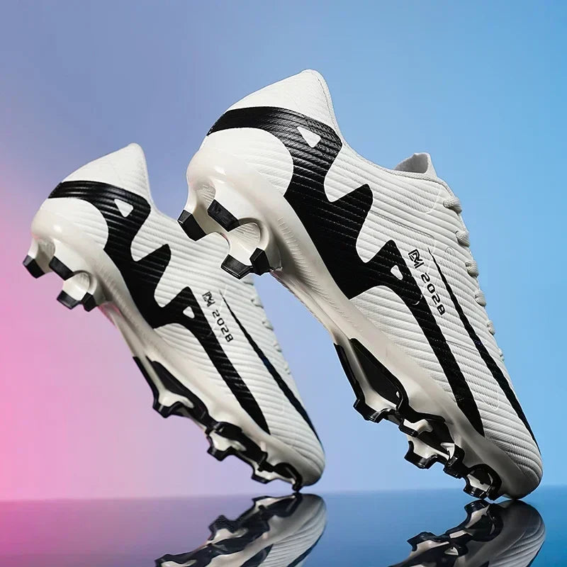 New Men Soccer Shoes FG/TF Hot-selling Boy High-quality Ultralight Cleats Non-Slip Football Boots Match Sneakers Futsal Indoor
