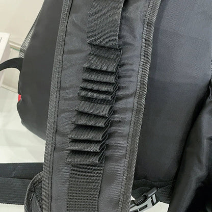 Large capacity chest bag, large capacity side back crossbody bag, multiple pockets, suitable for outdoor sports, travel and cycl