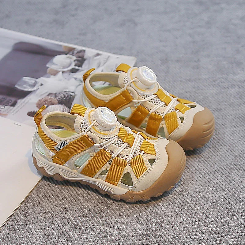 Kids' Rotating Button Closed-Toe Sandals, Breathable Mesh Shoes, Non-Slip Boy Girls Barefoot Shoes Summer Casual Sports Sandals
