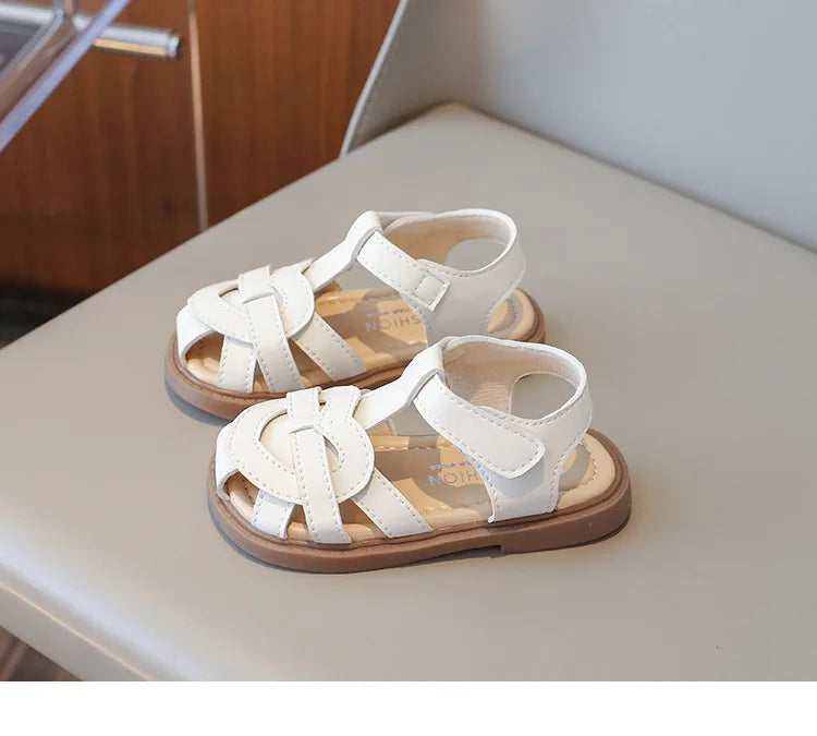 Girls Roman Shoes Children Solid Color Classic Retro Style Student Uniform Shoes Kids Fashion Girl Toes Wrapped Sandals I03284