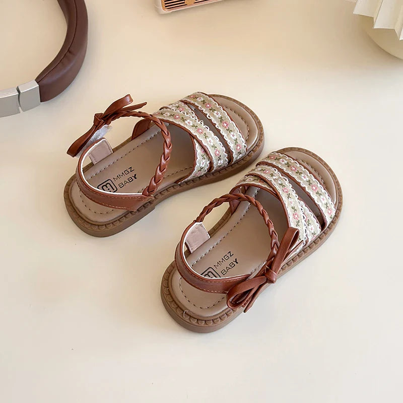 Summer Girl's Sandals Braided Flower Classic Trendy Vintage Kids Sliders Beige Brown Open Toe Holiday Pu Leather Children Shoes