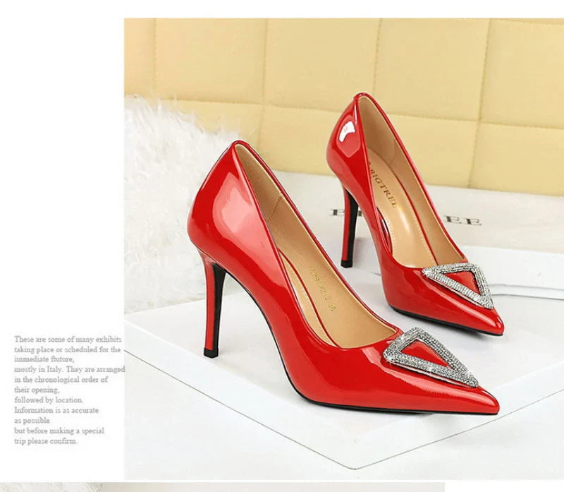 American Banquet High Heels Slim Heels Shiny Patent Leather Shallow Mouth Pointed Toe Shining Rhinestone High Heels Single Shoes