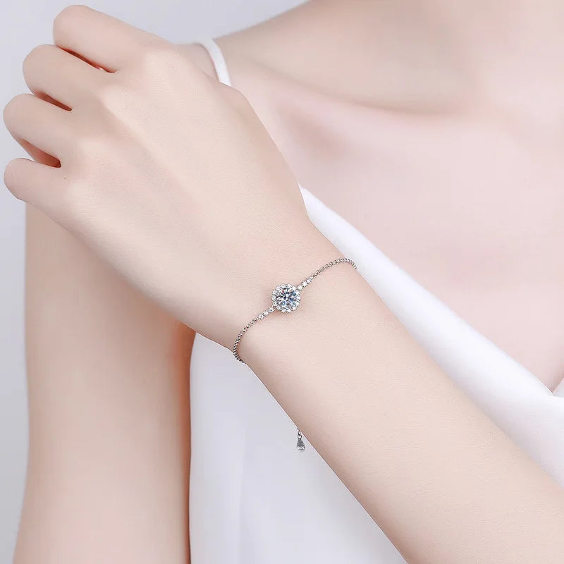 Round Shape 0.5/1CT D Color Moissanite Diamond Link Bracelet for Woman 925 Silver Plated 18k Adjustable Chain Bracelets