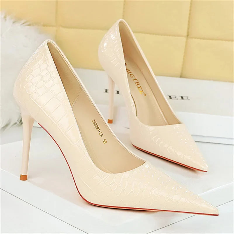 Women 10cm High Heels Stiletto Pumps Pointed Toe Green Nude Heels Office Lady Serpentine Patent Leather Wedding Party Prom Shoes