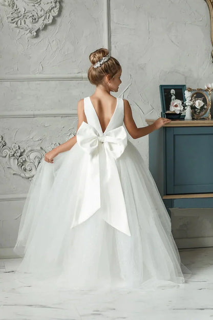 Communion Girl Dress Lace Appqulies Bodice Floor-length Skirt Puffy Dress with Long Train Formal Party Toddler Clothe