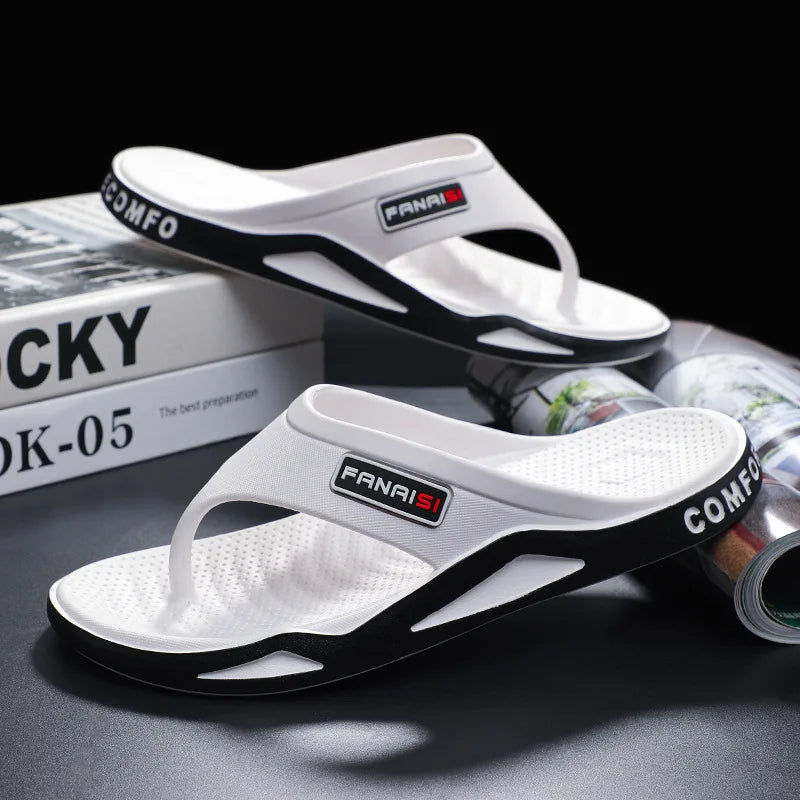 2025 New summer men's sports outdoor fashion trend flip-flops PVC soft bottom home leisure comfortable beach sandals slippers