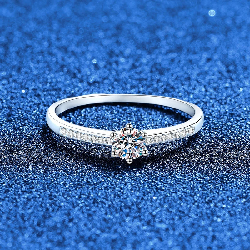 0.3ct 4mm Moissanite Rings for Women Sparkling Lab Diamond S925 Sterling Silver Eternity Wedding Engagement Promise Rings